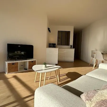 Sea View 50 M To Free Parking * Cagnes-sur-Mer